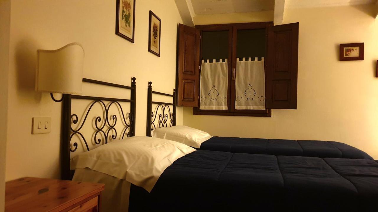 Agriturismo Il Sole Verde Bucine ภายนอก รูปภาพ